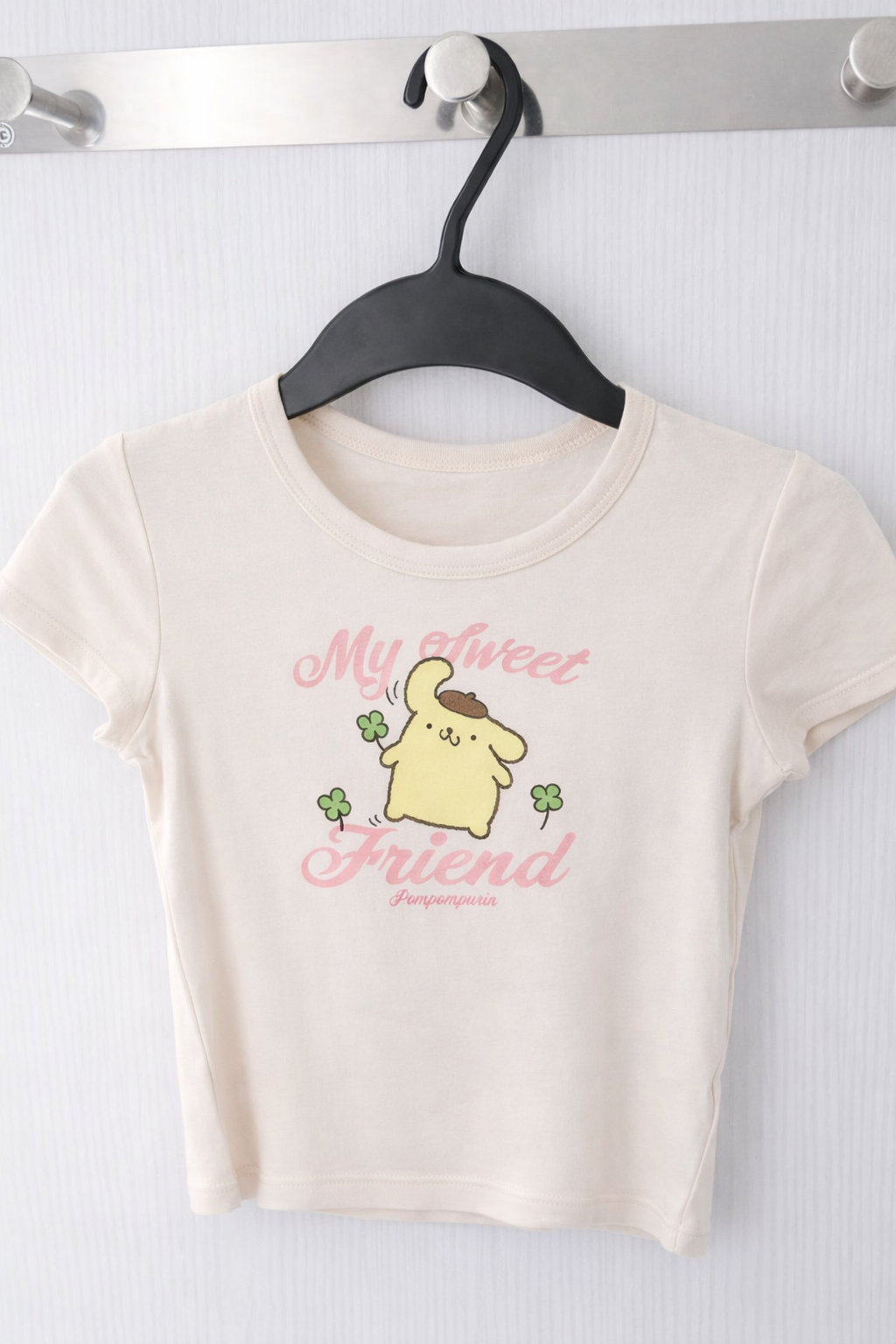 Camiseta de algodón con estampado de Pompompurin - Imagen 3